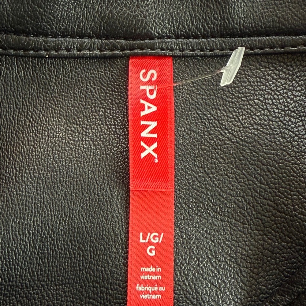 Spanx Women's Black Faux Leather Moto Jacket Size Large NWT – Sleek Edgy Style - Picture 7 of 11